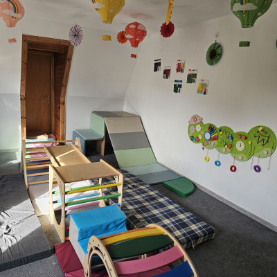 Bewegungsparcour im Spielzimmer